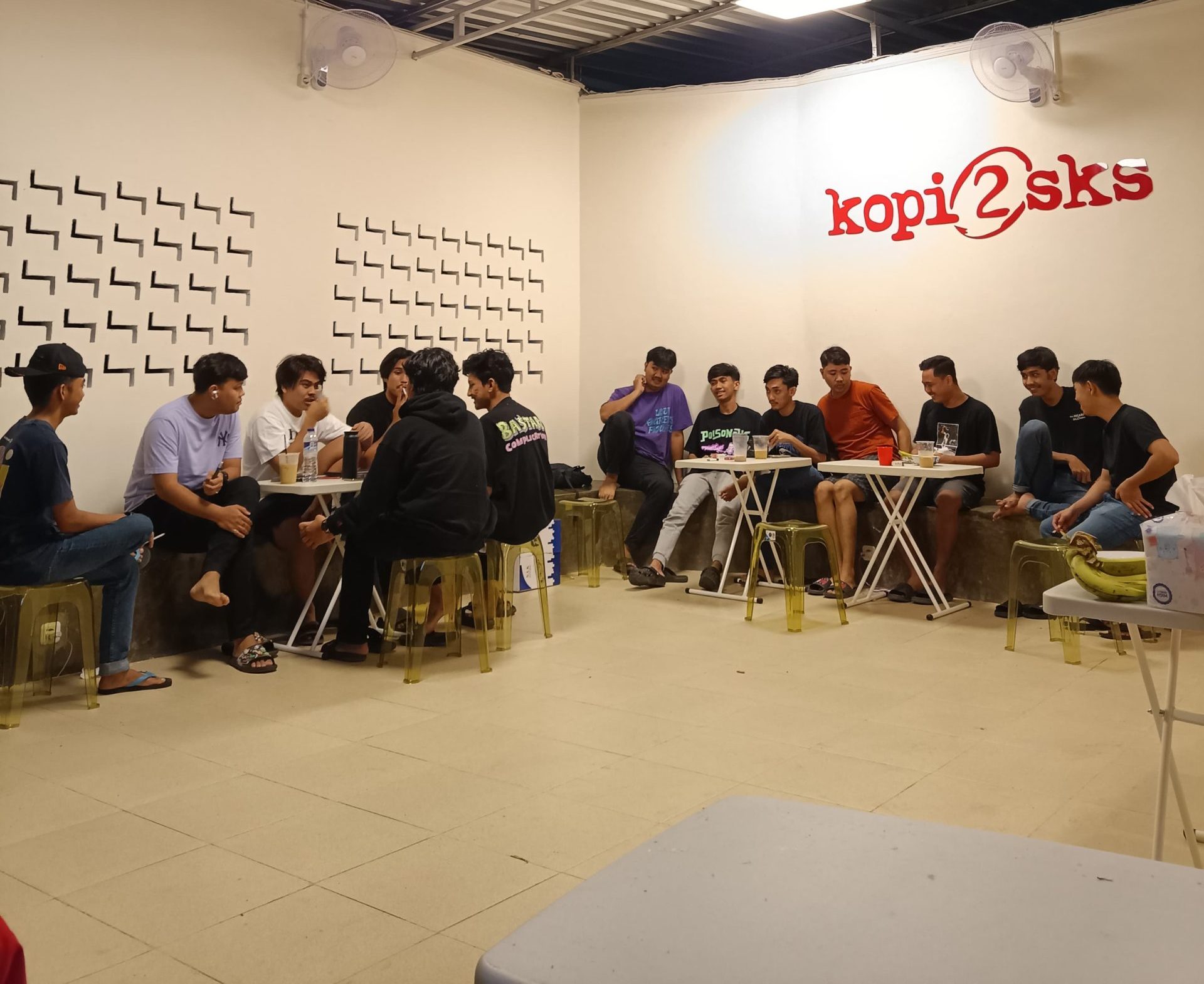 Kopi 2 sks Bone